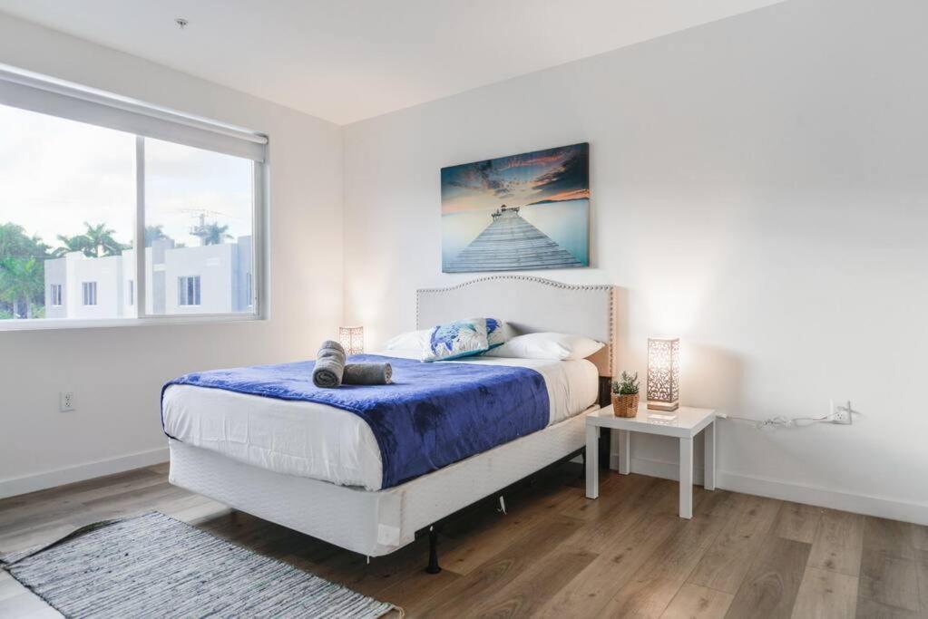 Villa Amazing Town House 15 Min From The Beach Wfree Parking à Miami Extérieur photo