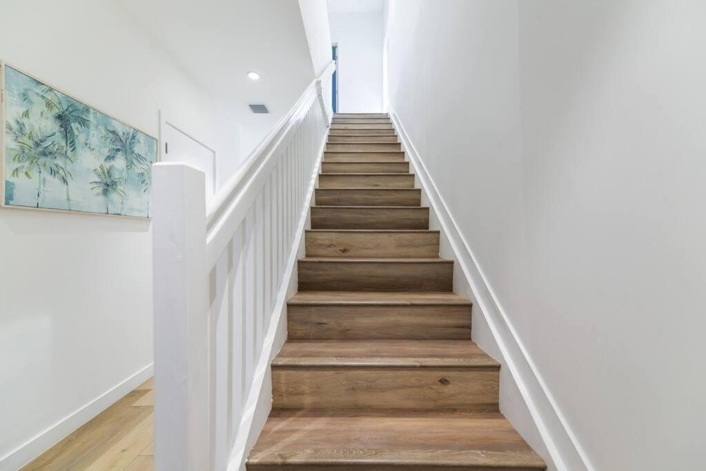 Villa Amazing Town House 15 Min From The Beach Wfree Parking à Miami Extérieur photo